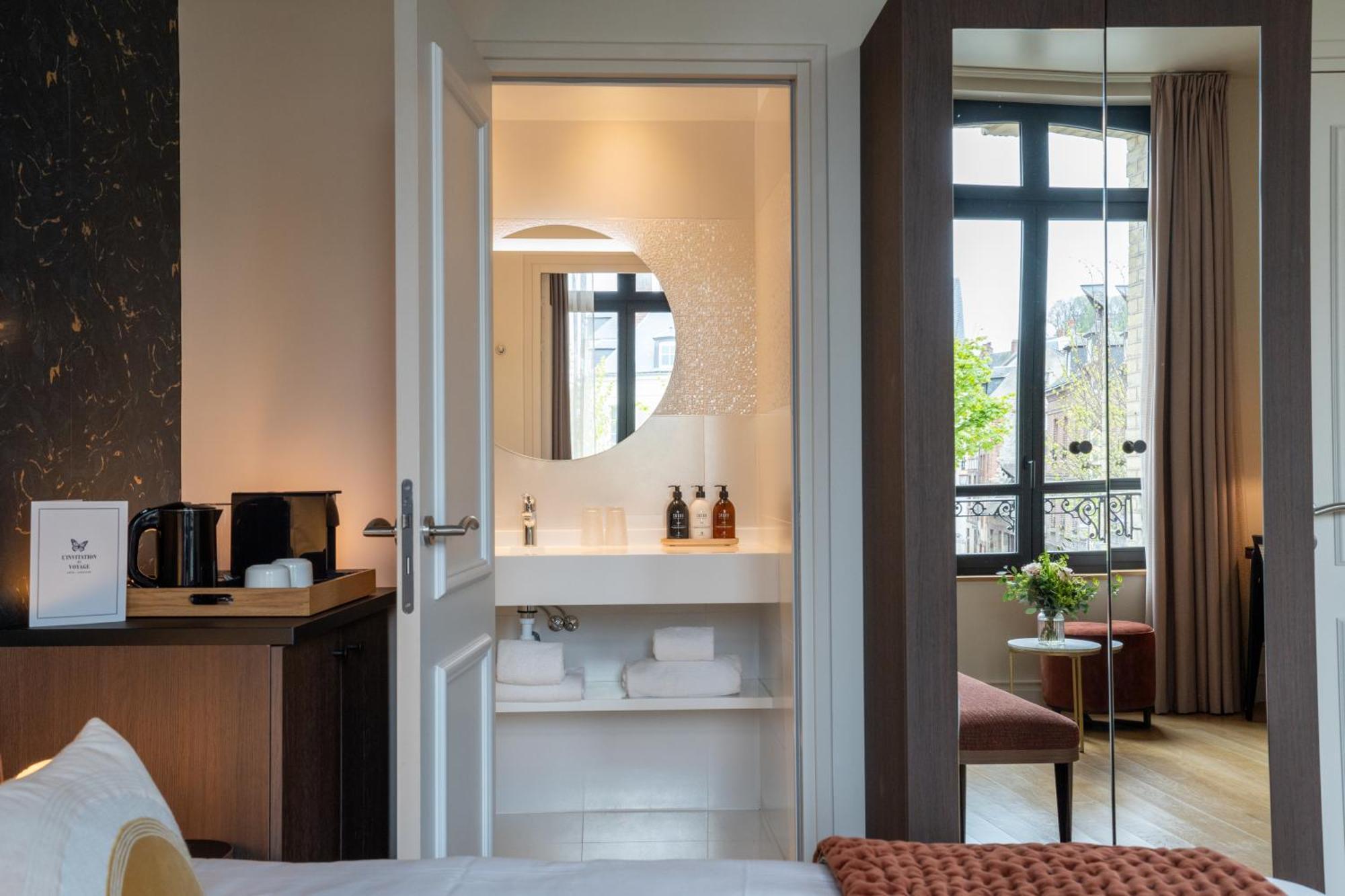 L'Invitation Au Voyage - Hotel & Spa オンフルール エクステリア 写真